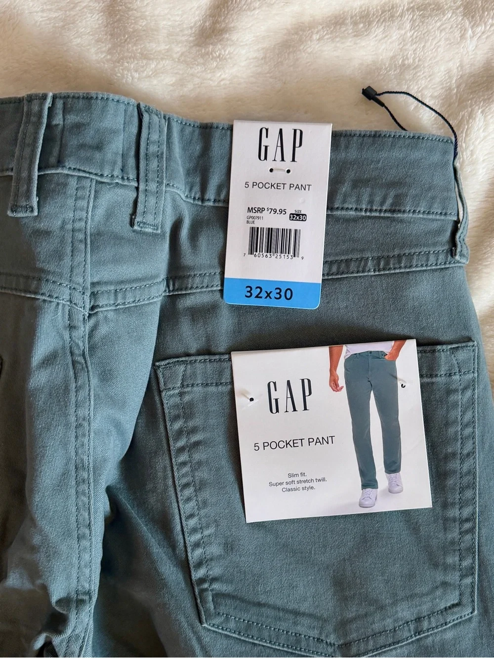 NWT GAP Men's slim Pants in Teal Green